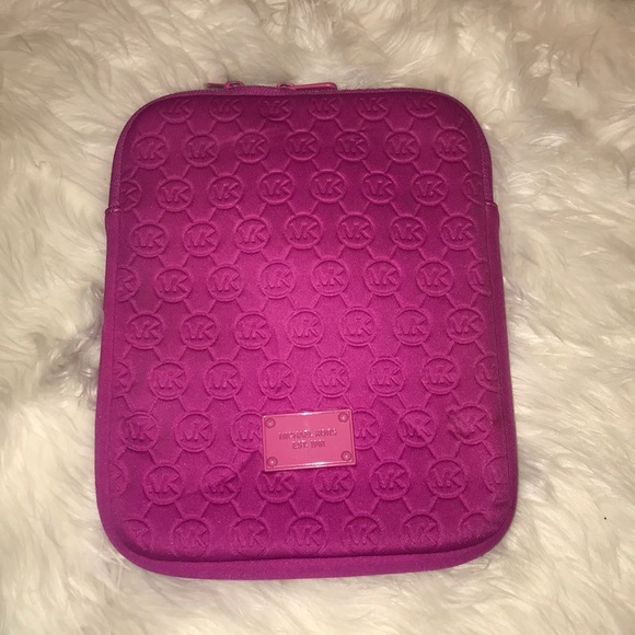 MICHAEL KORS IPAD CASE